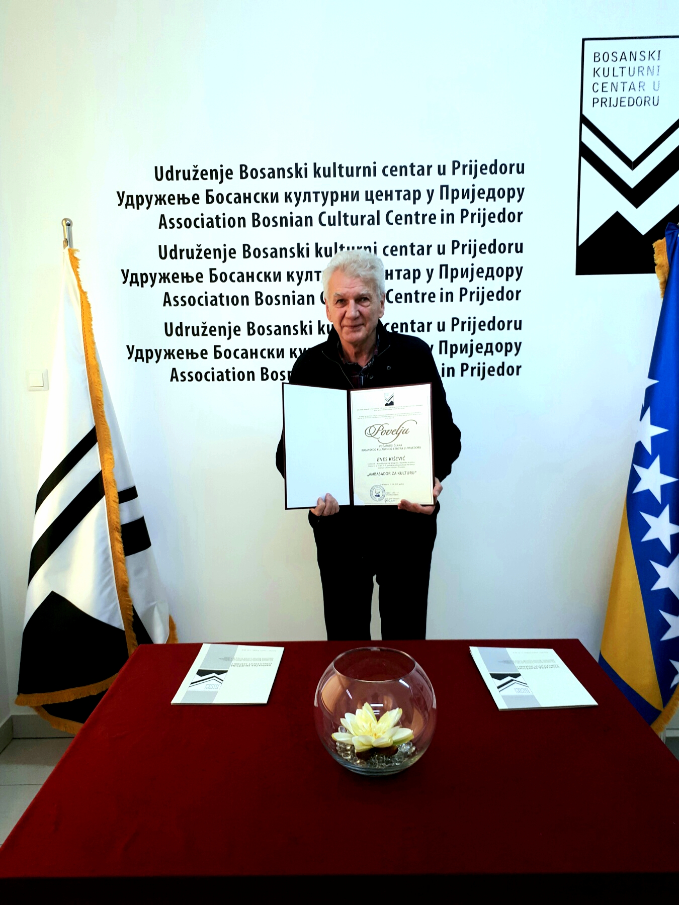 Pročitajte više o članku ENES KIŠEVIĆ, KNJIŽEVNI VELIKAN, “AMBASADOR ZA KULTURU”  BKC PRIJEDOR